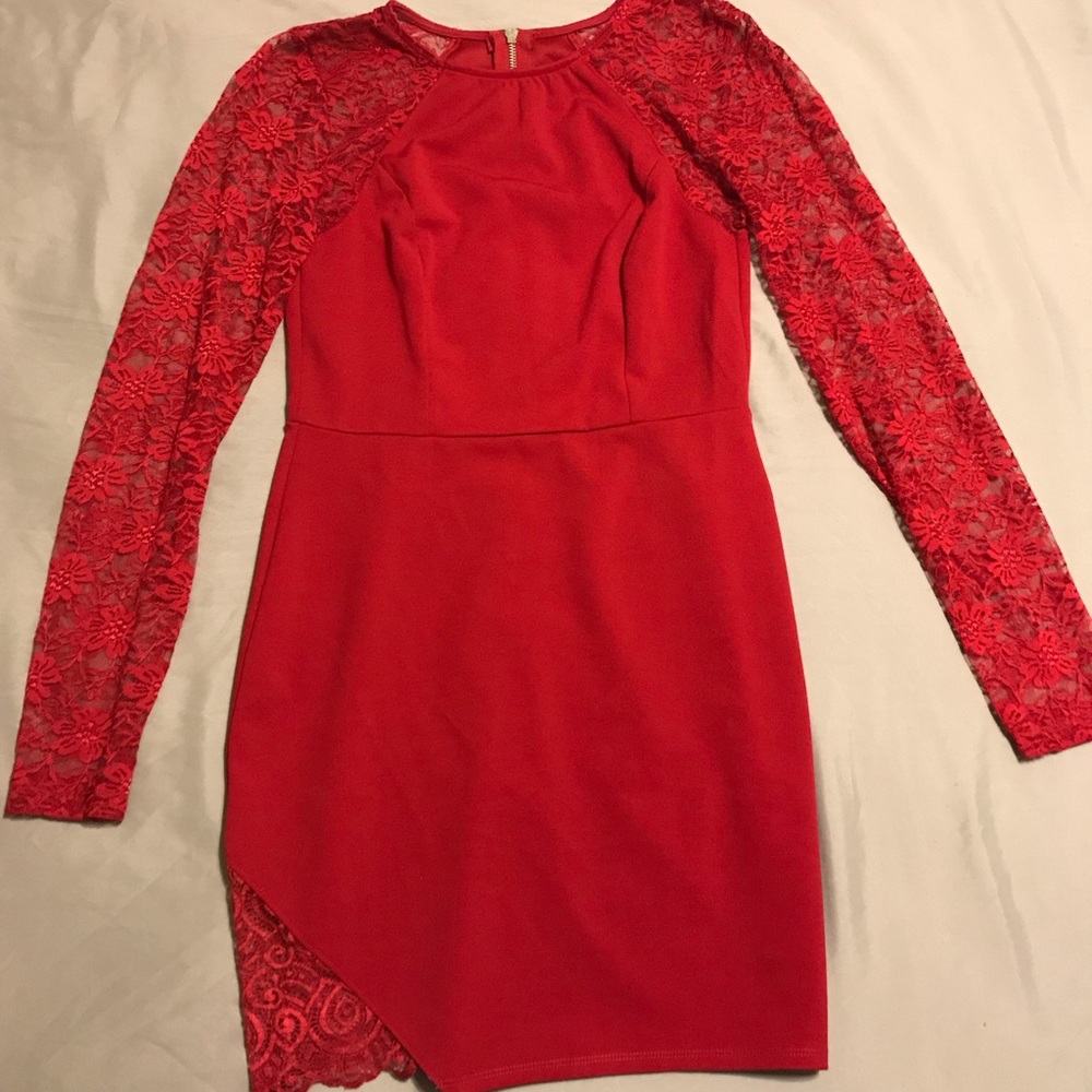 Red homecoming dress - Picture 2 of 6
